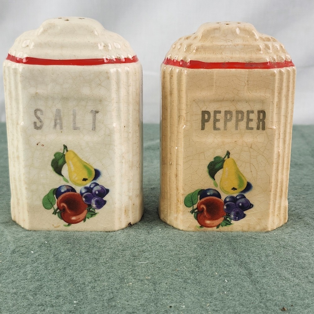 Cronin Pottery Salt & Pepper Shakers Fruit Ceramic Farmhouse Vintage Art Deco